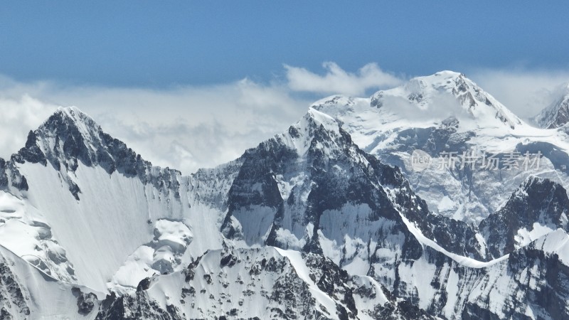 壮丽雪山