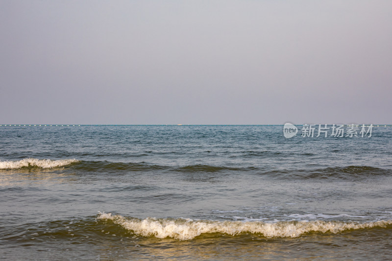 山东日照金沙滩海滨海岸海滩景观