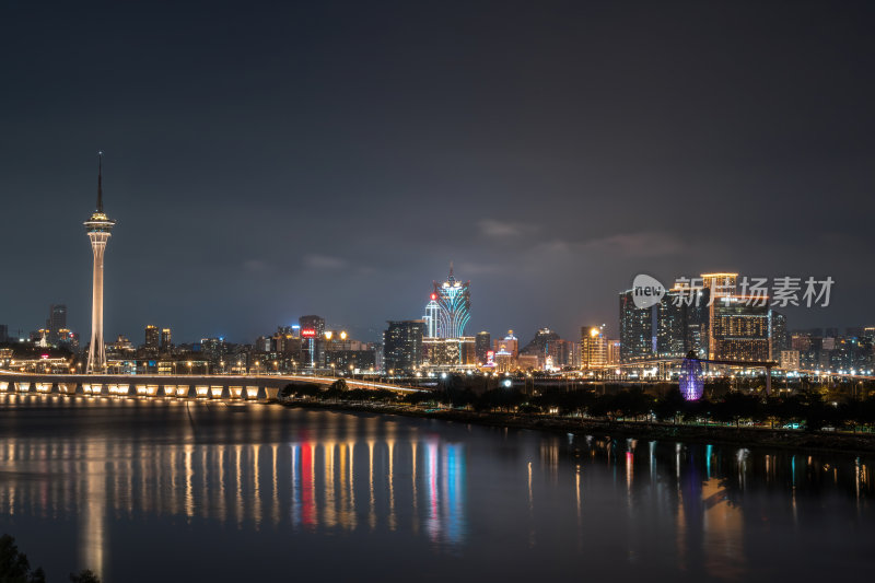 澳门半岛新葡京澳门塔CBD晚霞夜景