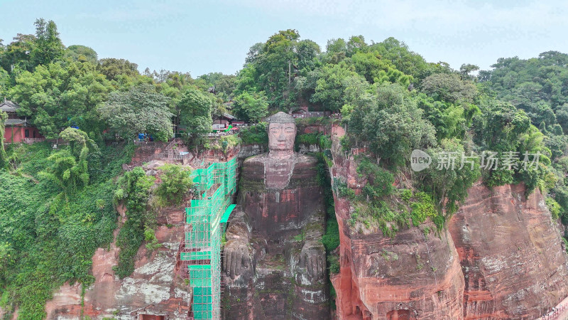 航拍四川乐山大佛摄影图