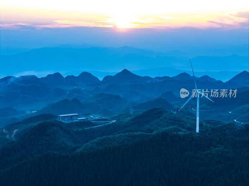 绿色能源风能发电喀斯特地貌