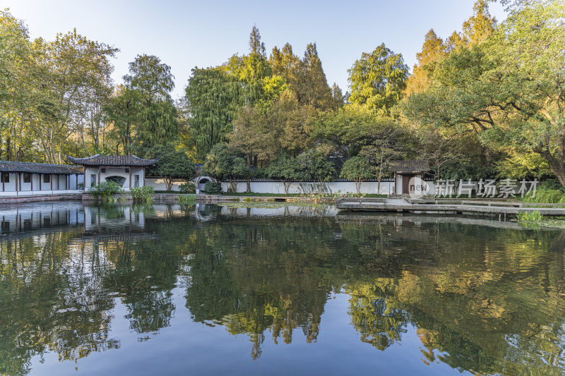 杭州西湖郭庄清代私家园林建筑