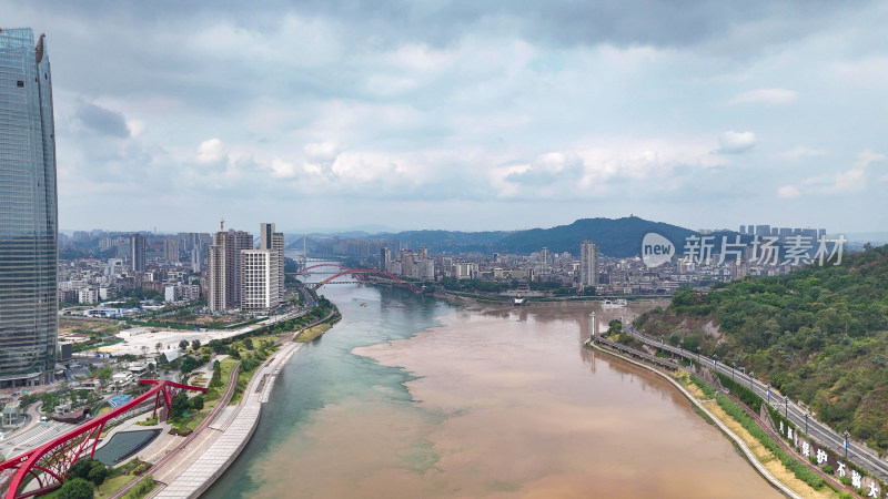 航拍宜宾城市风光宜宾三江汇流