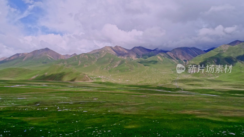 西藏念青唐古拉山风景