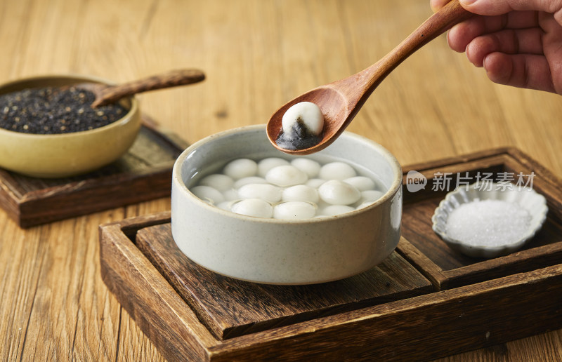 传统中餐美食小吃 元宵汤圆