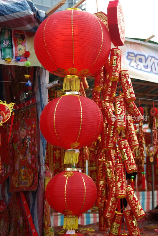 深圳福田迎春花市春节饰品摊位场景