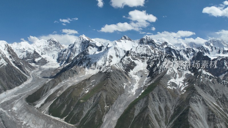 壮丽雪山