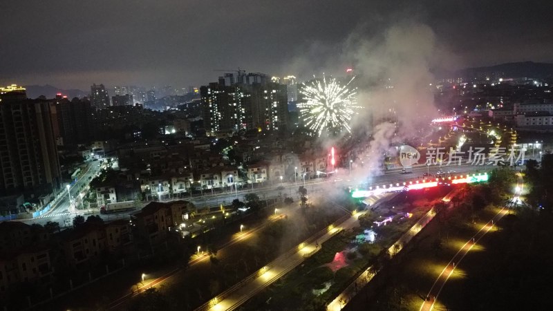 航拍广东省东莞市清溪镇夜景城市风光