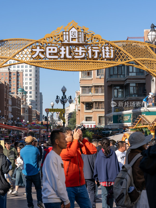 中秋节假期的中国新疆国际大巴扎