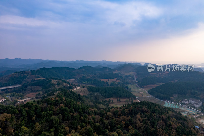 四川遂宁青山绿水航拍摄影图