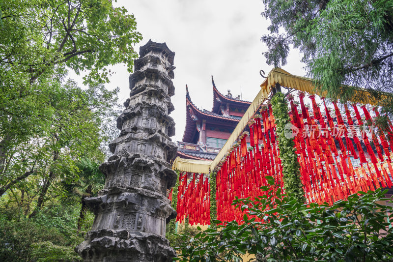 杭州西湖飞来峰灵隐寺千年古刹古建筑