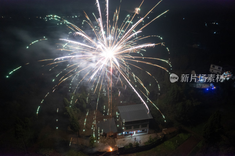 春节烟花燃放航拍