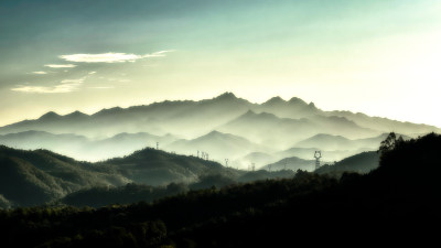 水墨画山水云海山