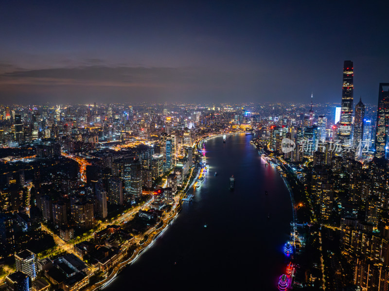 航拍上海外滩黄浦江陆家嘴城市夜景