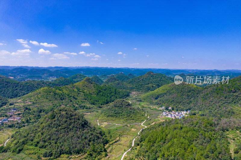 祖国壮丽河山山川丘陵蓝天白云航拍图