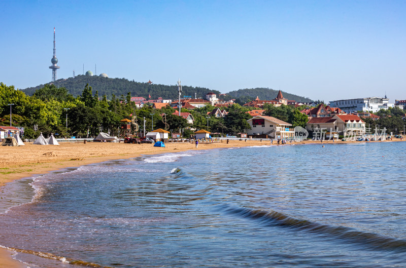 山东青岛第三海水浴场海滨海岸海滩海天景观