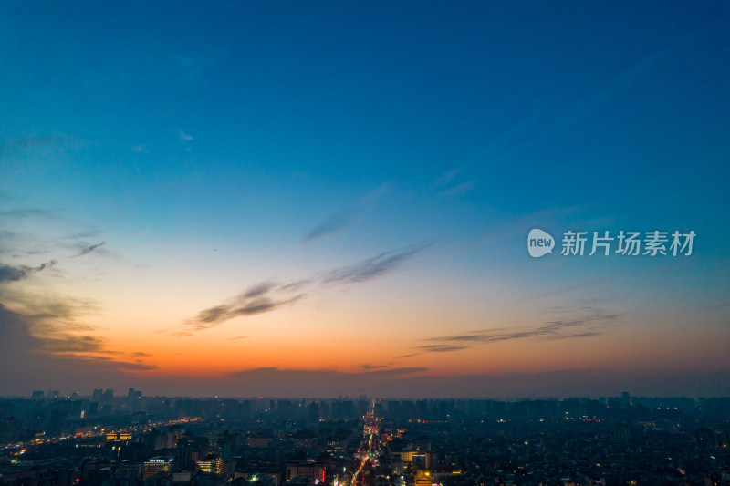 西安晚霞夜幕降临夜景灯光航拍摄影图