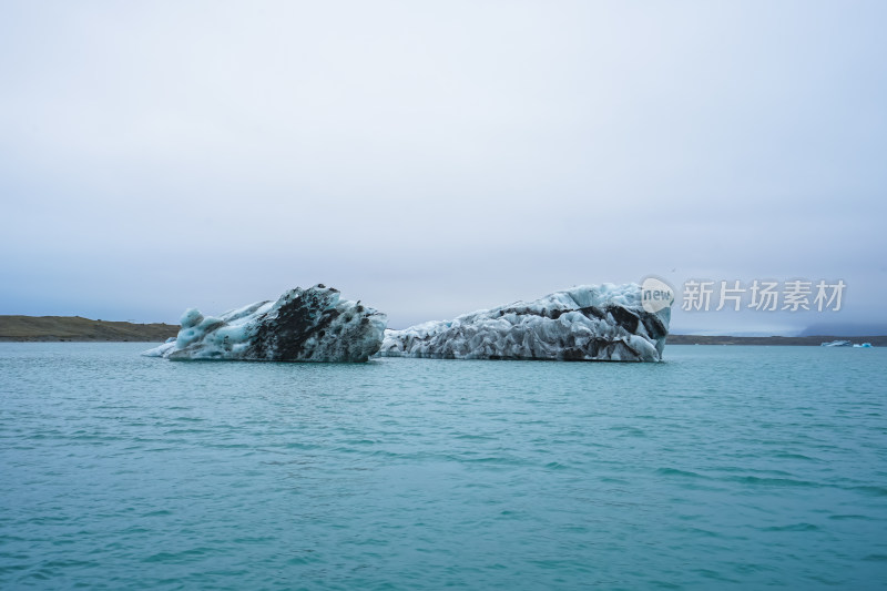 冰岛，杰古沙龙冰河湖，潟湖