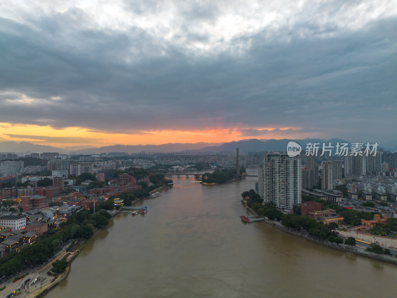 航拍福州烟台山繁华街道夜景