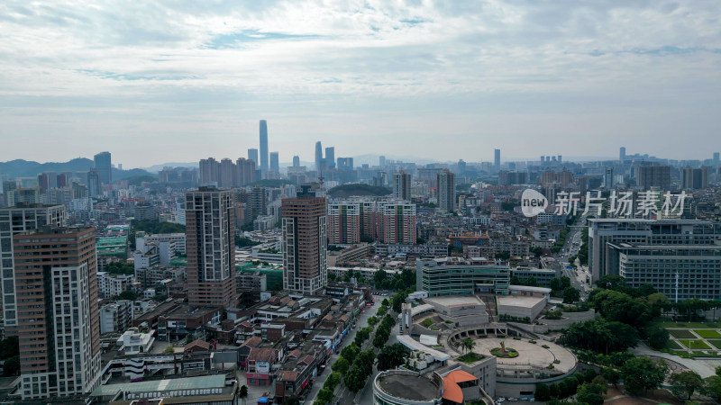 航拍东莞大景东莞城市天际线