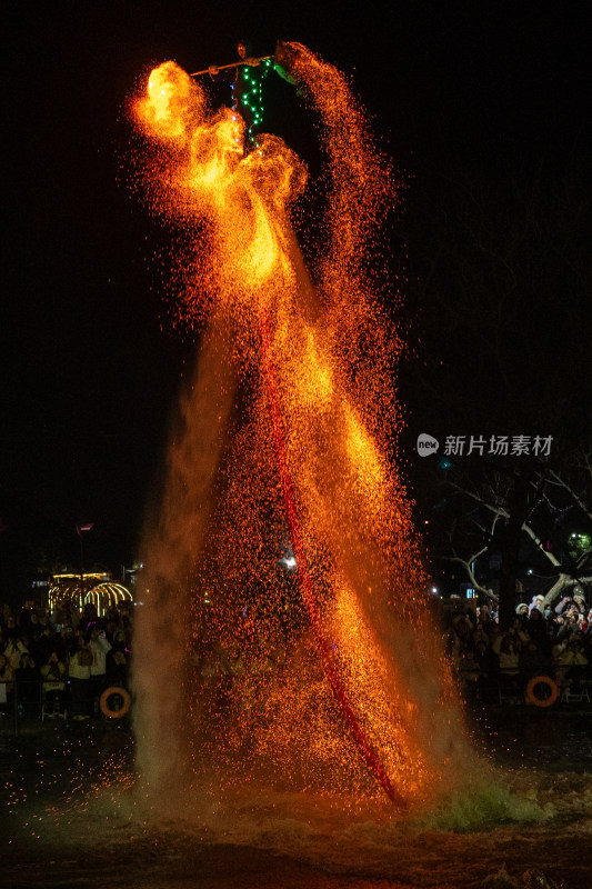 水上 火壶 火焰 非遗  视觉盛宴