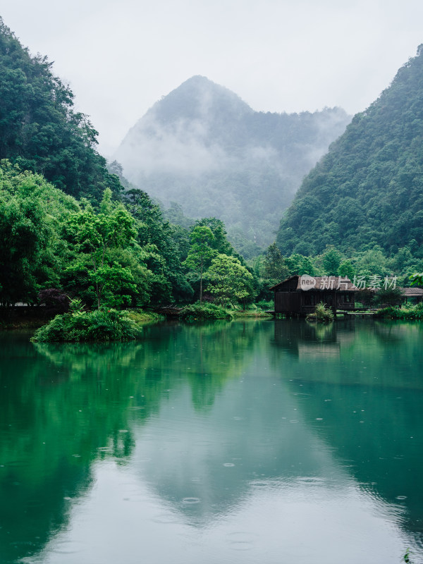 黔南荔波小七孔景区上己定湖