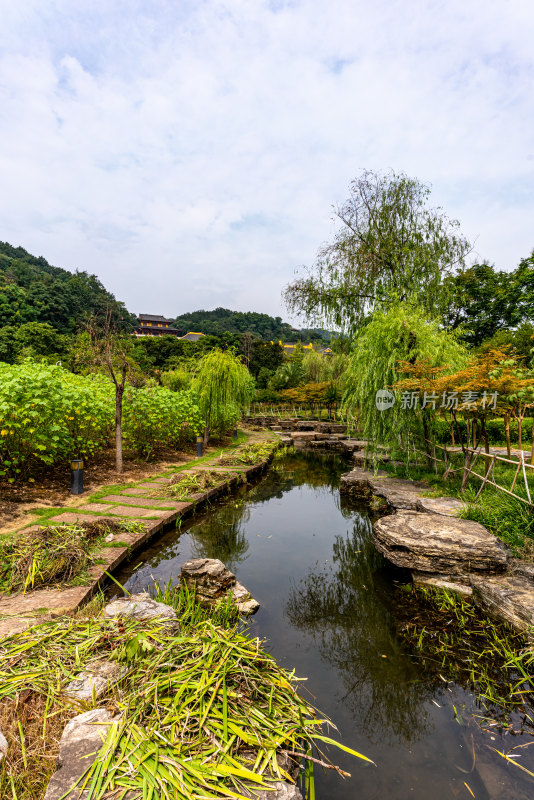 湖北鄂州西山风景区自然风景武昌楼建筑景观