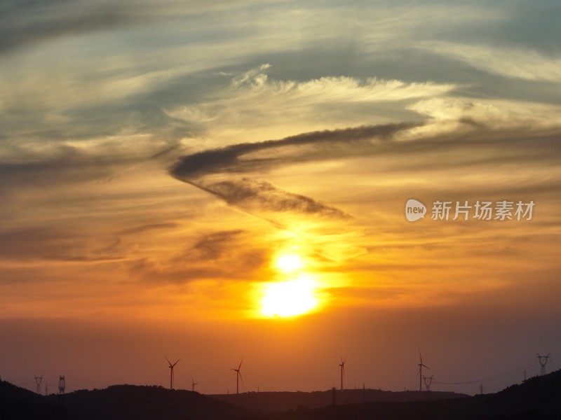 龙云 天空夕阳