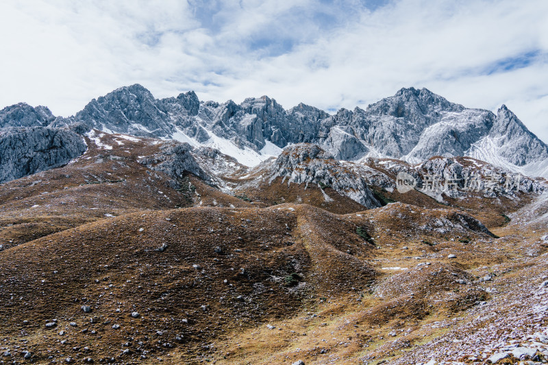 丽江玉龙雪山大峡谷