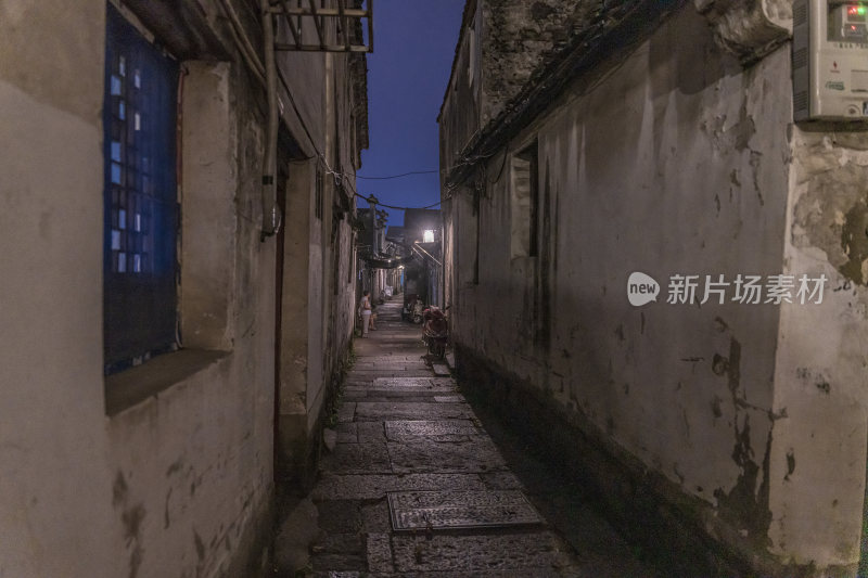 绍兴仓桥直街江南水乡夜景