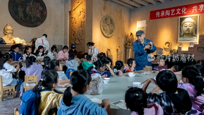 学生陶瓷泥塑非遗传统文化研学