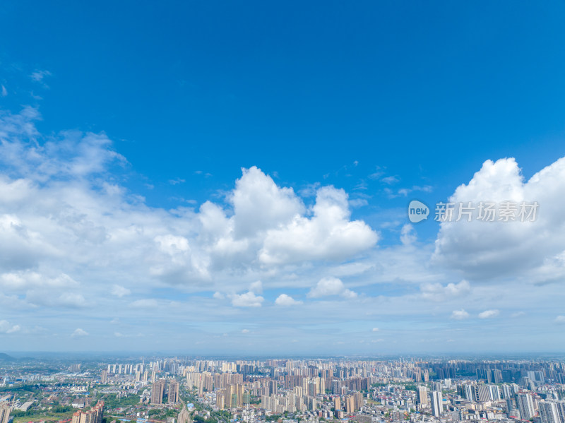 晴天 航拍繁华都市上空城市天际线城市风光