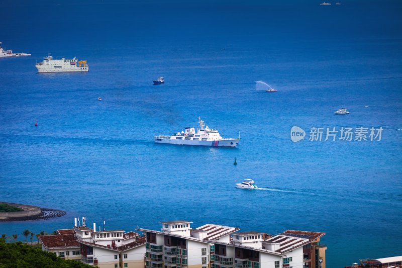 海南三亚鹿回头风景区俯瞰三亚湾、凤凰岛