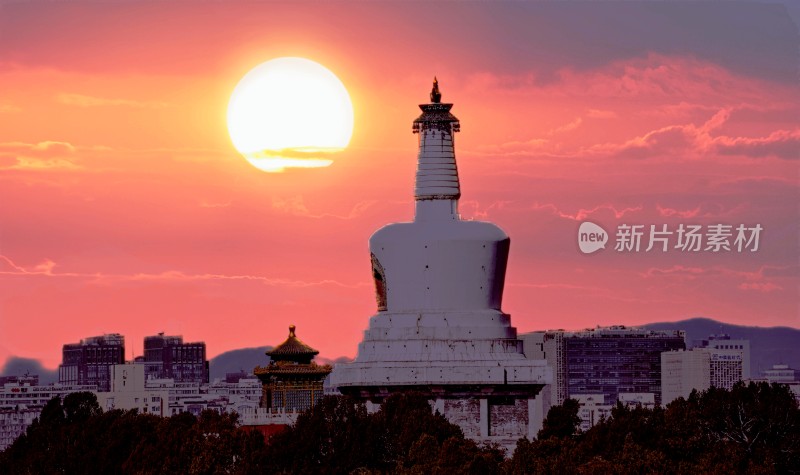 北京白塔日落美景