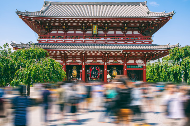 日本东京浅草寺祈福殿慢门游客人群动态风光