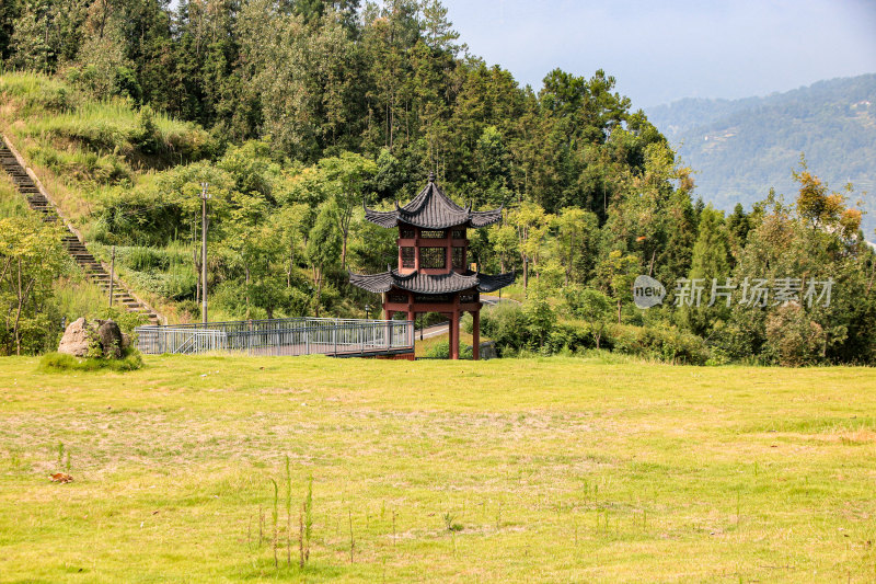 中堡岛主题公园视角下的三峡大坝