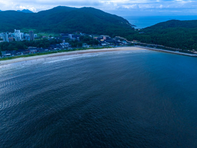 大海海洋沙滩青澳湾海岛航拍图