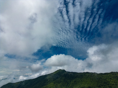 湖北神农架景区航拍风景摄影图