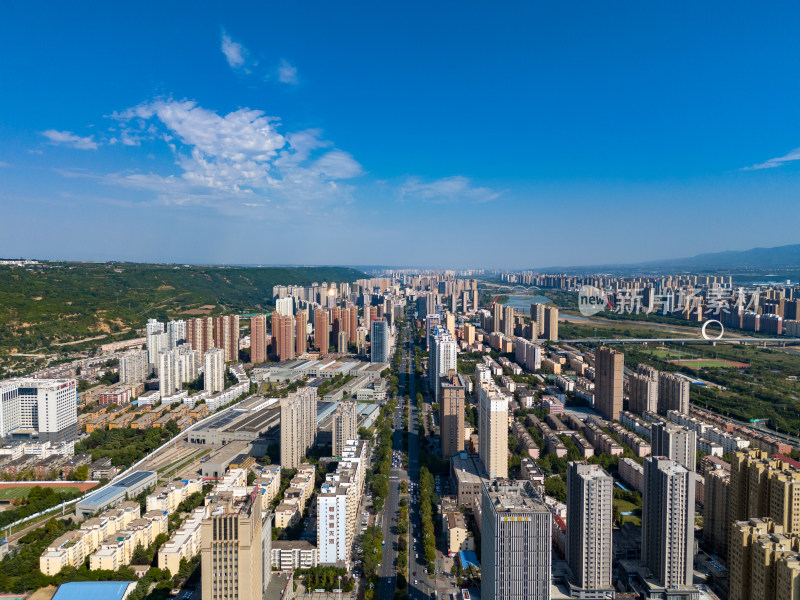 陕西宝鸡城市风光航拍图