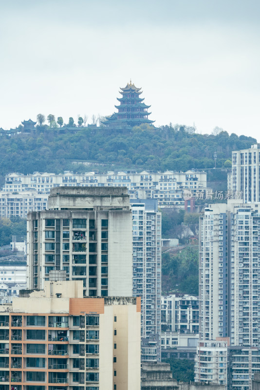 长焦镜头下的重庆鸿恩阁