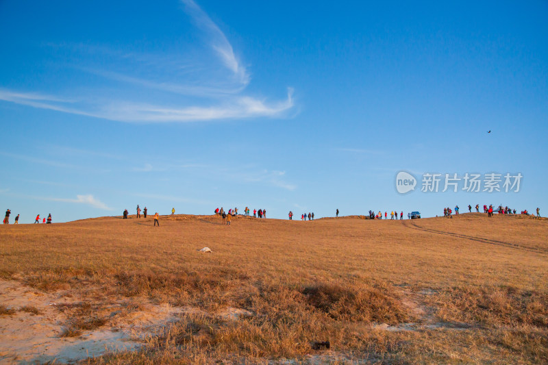 内蒙坝上小红山山坡高处观景台