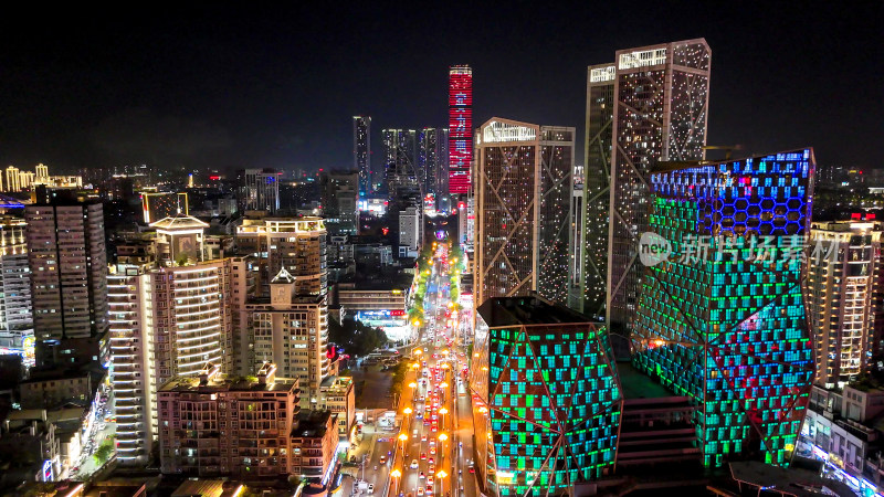 广西柳州柳州商场五星商业大厦夜景航拍图