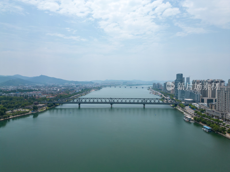 航拍湖北襄阳城市风光