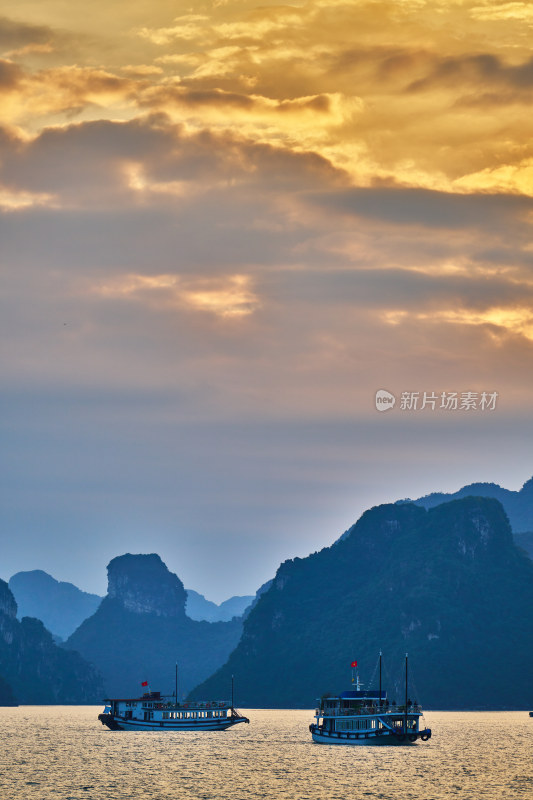 越南下龙湾自然美景