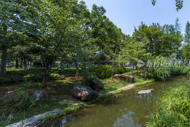 武汉洪山区南湖幸福湾公园风景