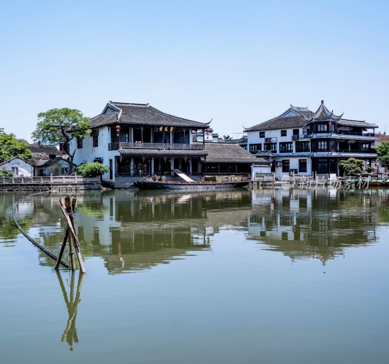 江南水乡传统建筑临水景观