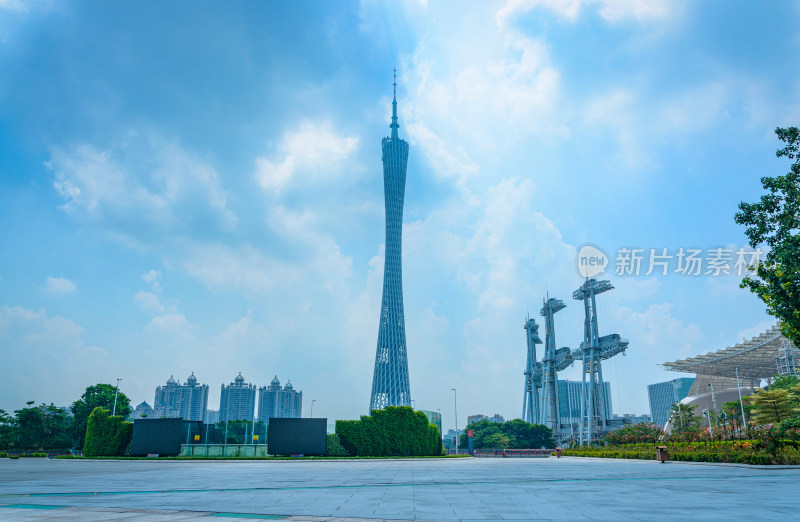 广州珠江新城CBD花城广场与广州塔地标建筑