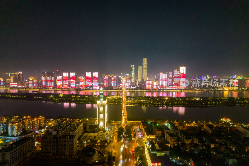 湖南长沙湘江两岸夜景灯光航拍摄影