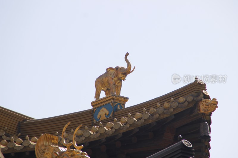 上海静安寺的屋檐