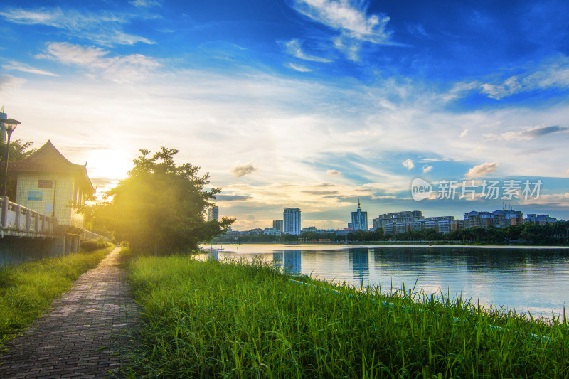 揭阳沿江路日落 揭阳榕江傍晚